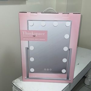 LED Hollywood Vanity Mirror